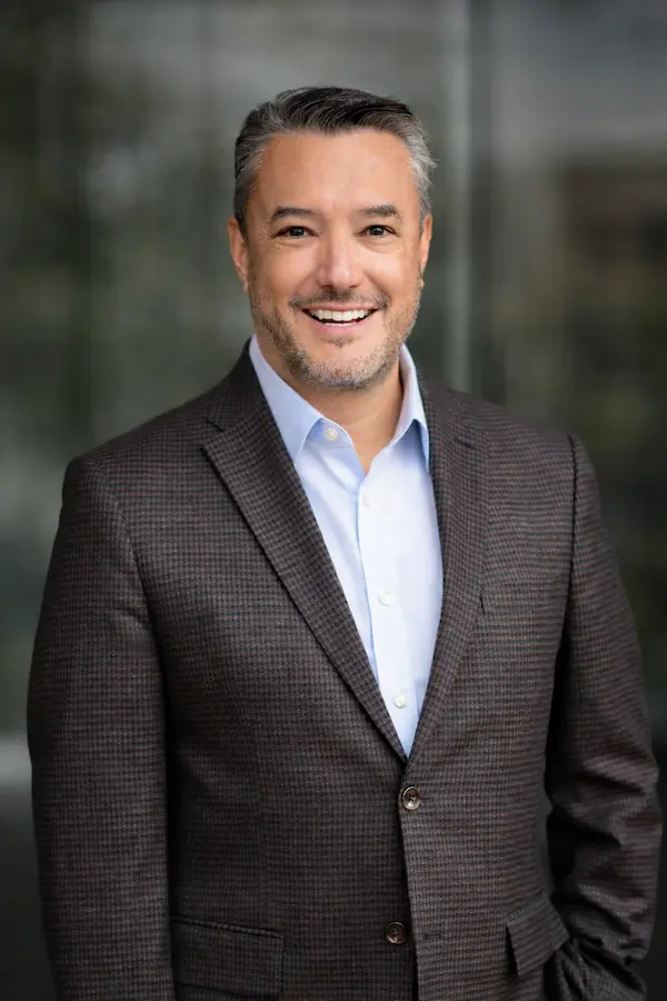 Paul Valdez Headshot